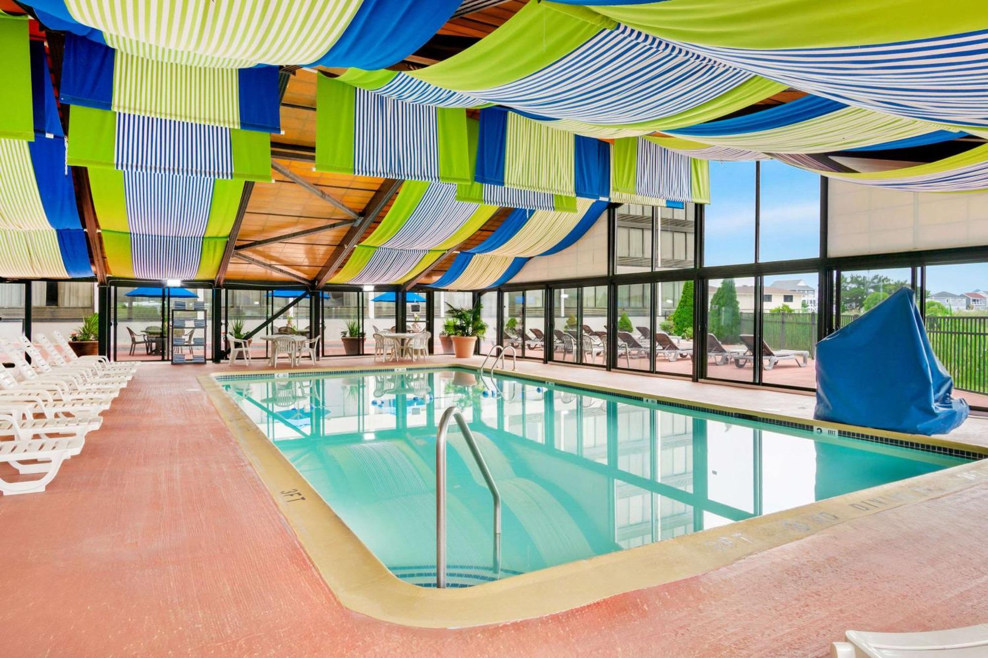 Comfort Inn Gold Coast Оушен-Сіті Екстер'єр фото